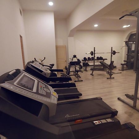 Hotel Pinocchio Pristina Buitenkant foto